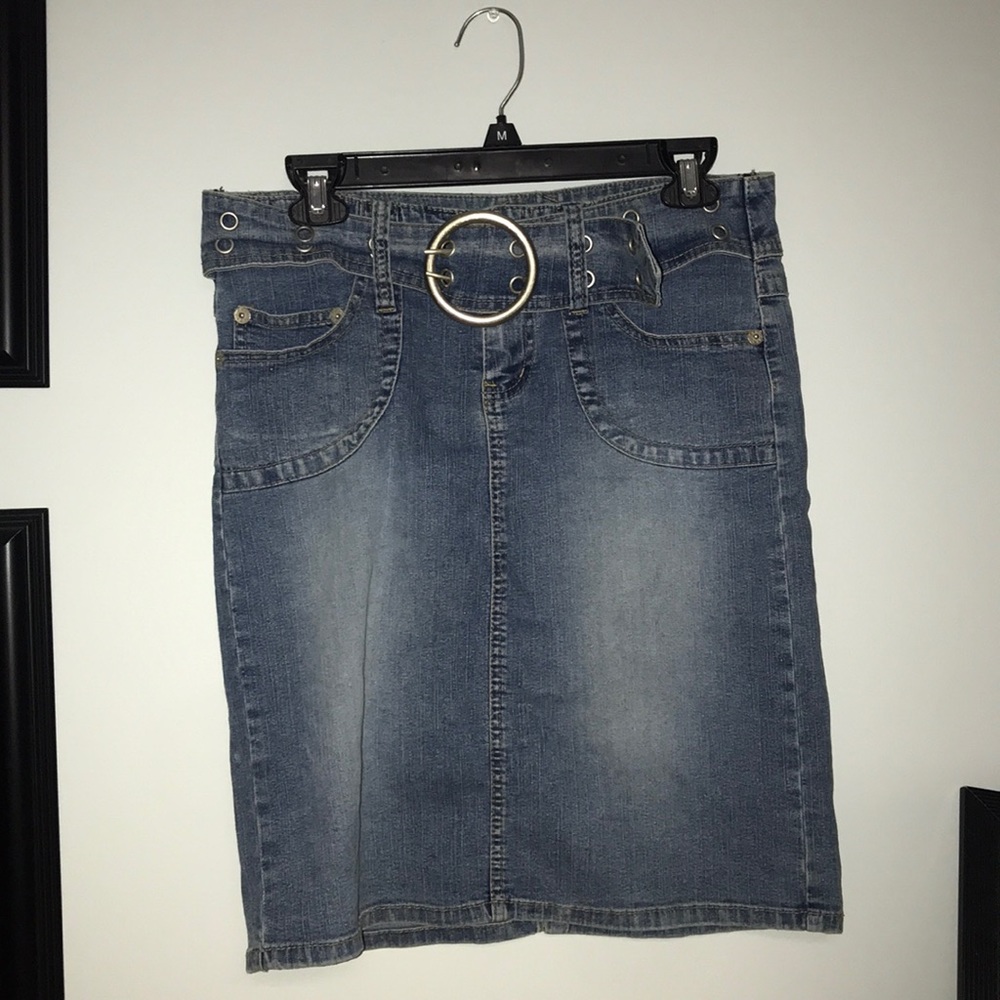 denim skirt